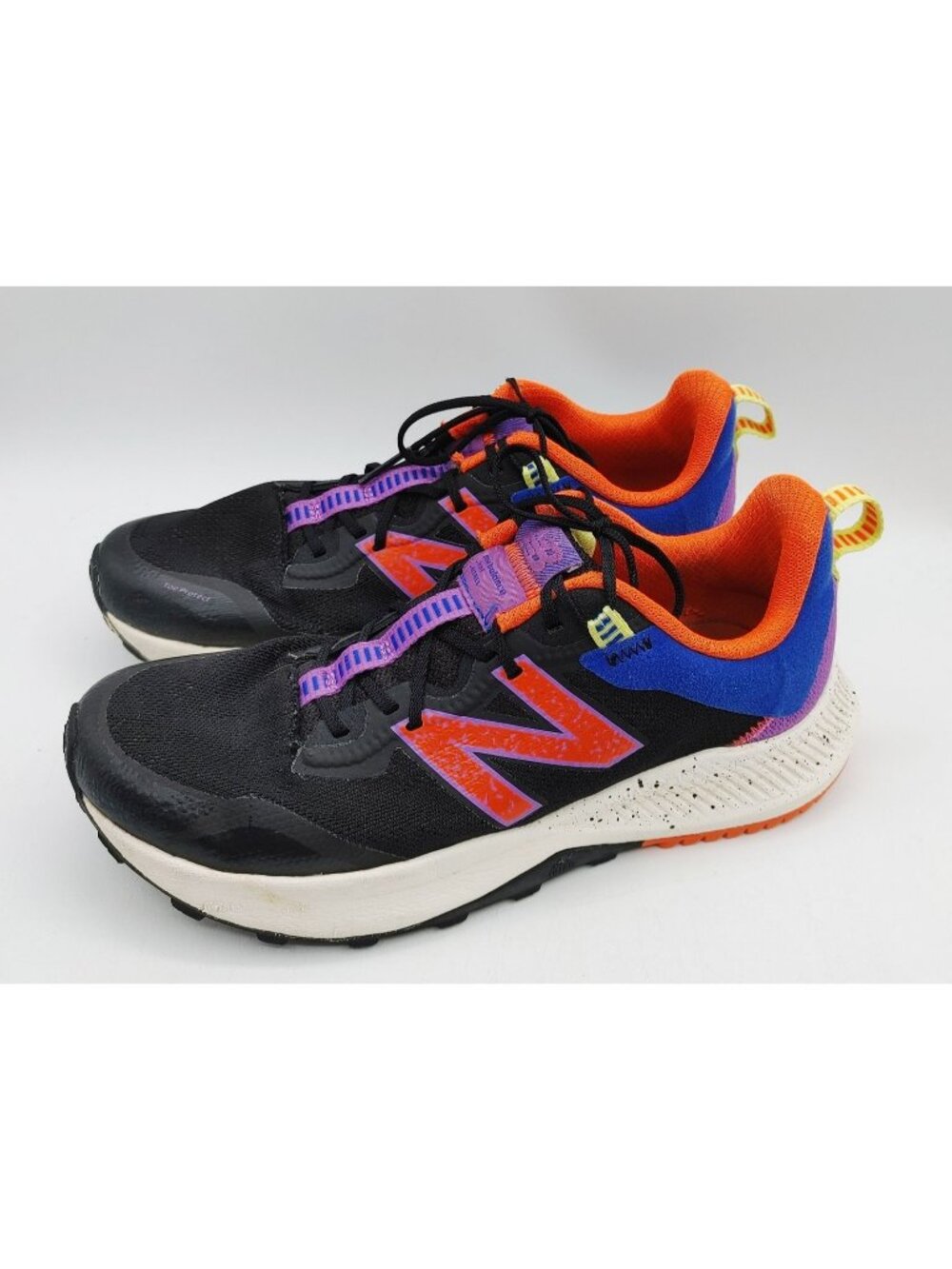 New Balance Women's DYNASOFT NITREL  V4 Running Shoes Black Size US 6